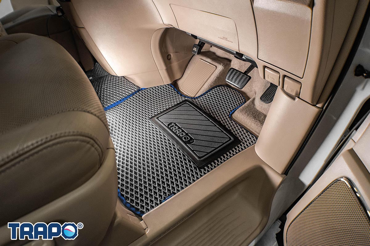 Kelabu-Biru-Pengemudi Saja