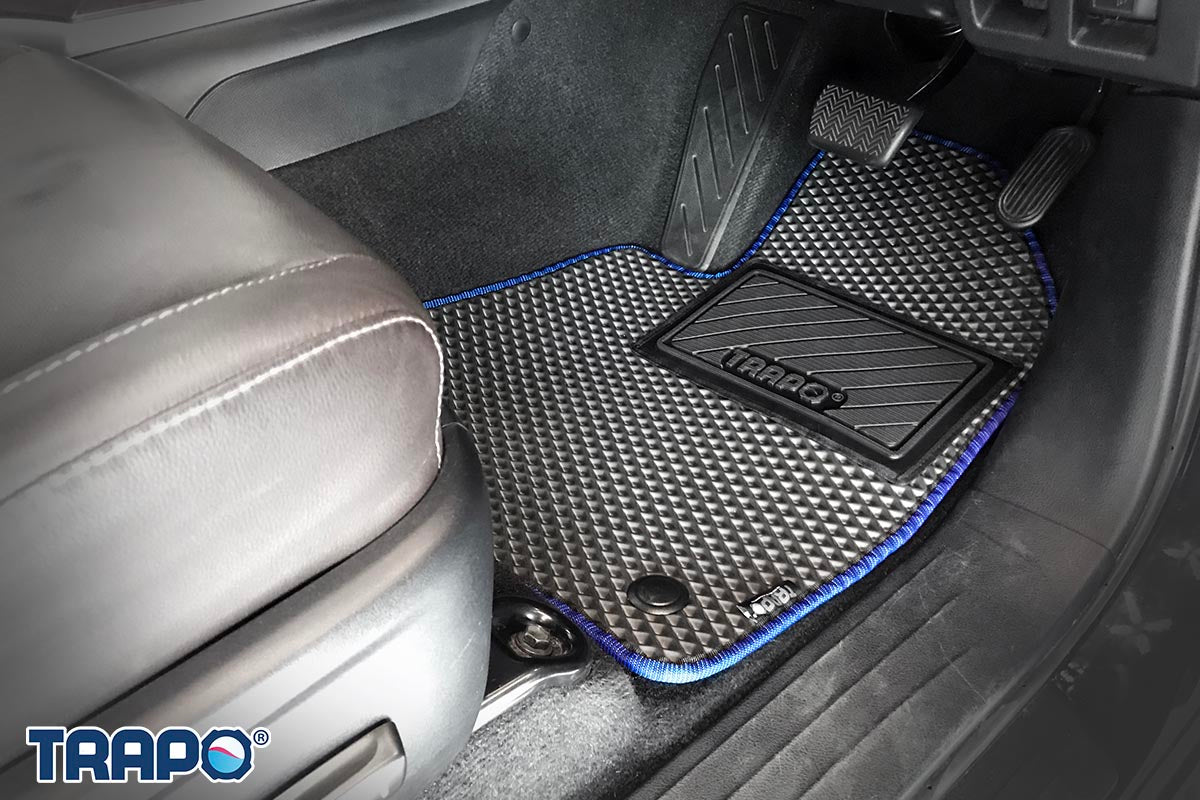 Kelabu-Biru-Baris 1 & 2