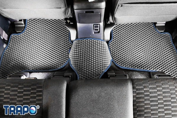 Kelabu-Biru-Baris 1 & 2