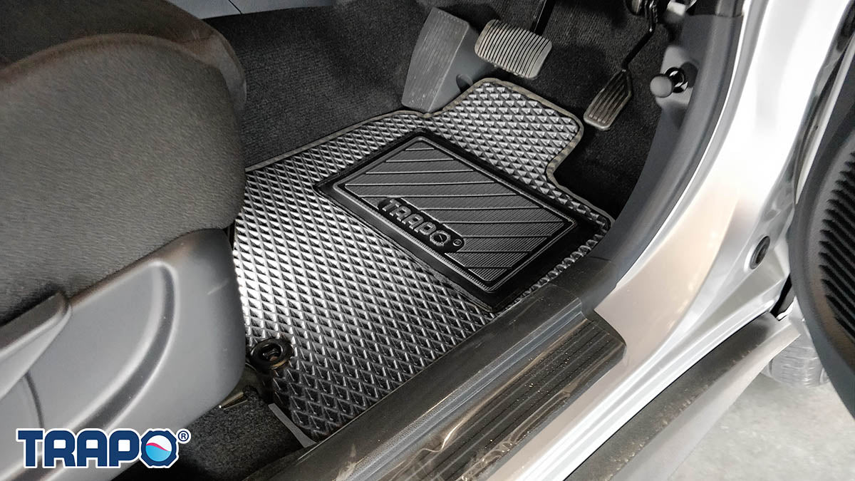 Kelabu-Kelabu-Pengemudi Saja