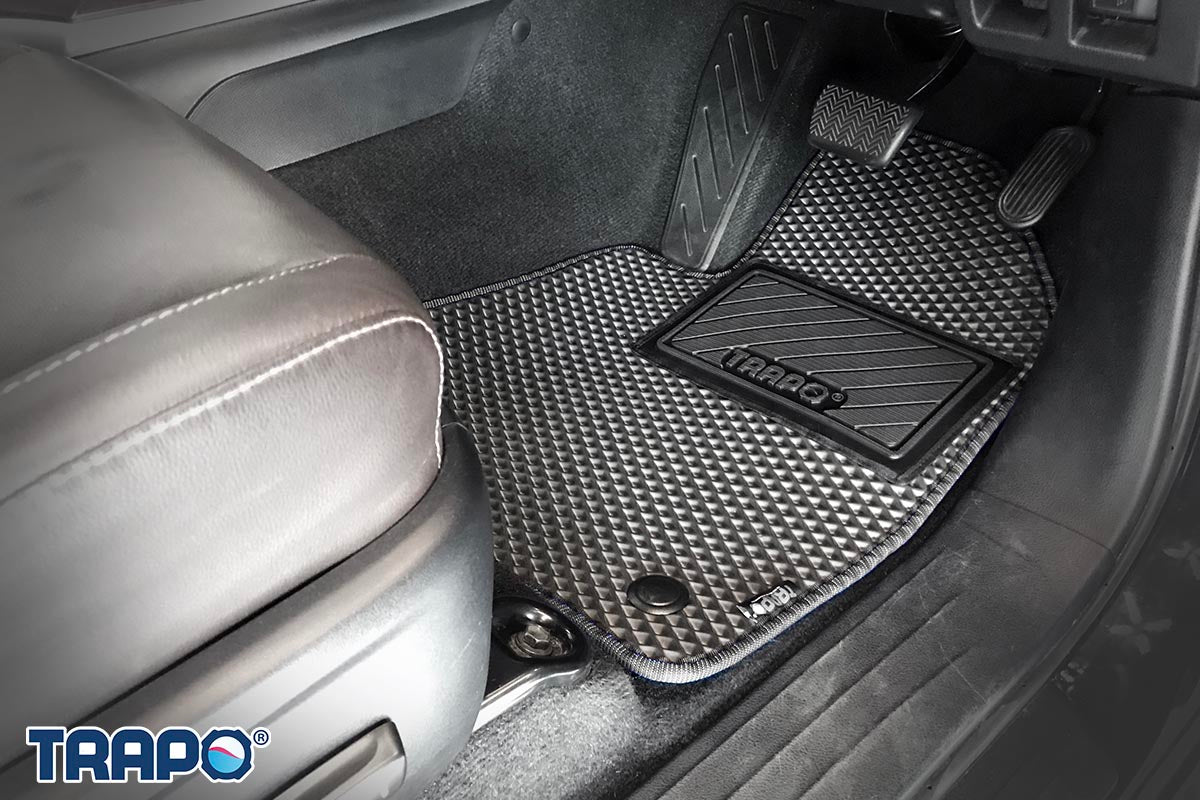 Kelabu-Kelabu-Pengemudi Saja