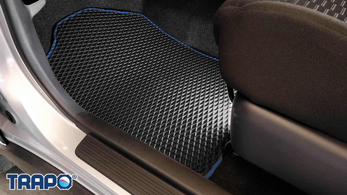 Hitam-Biru-Baris 1 & 2