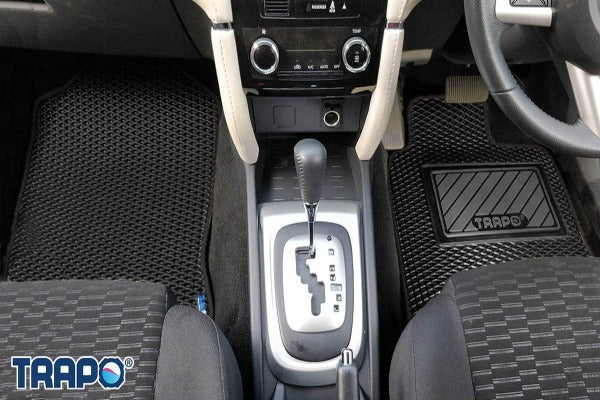 Hitam-Hitam-Baris 1 & 2