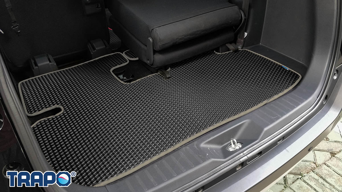 Hitam-Kelabu-Bagasi Saja