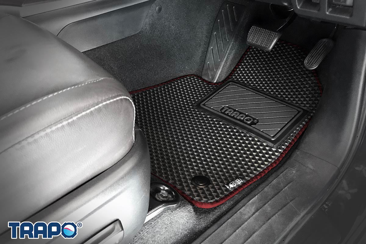 Hitam-Merah-Baris 1 & 2