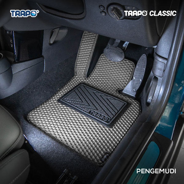 Kelabu-Kelabu-Baris 1 & 2