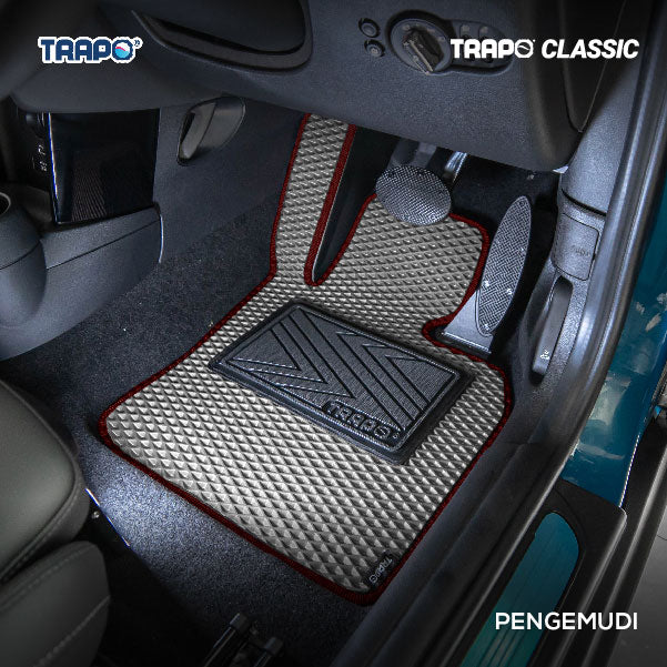 Kelabu-Merah-Pengemudi Saja