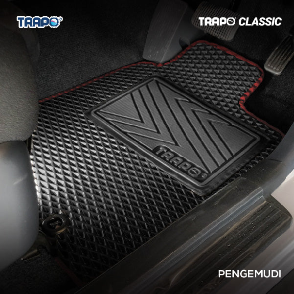 Hitam-Merah-Pengemudi Saja